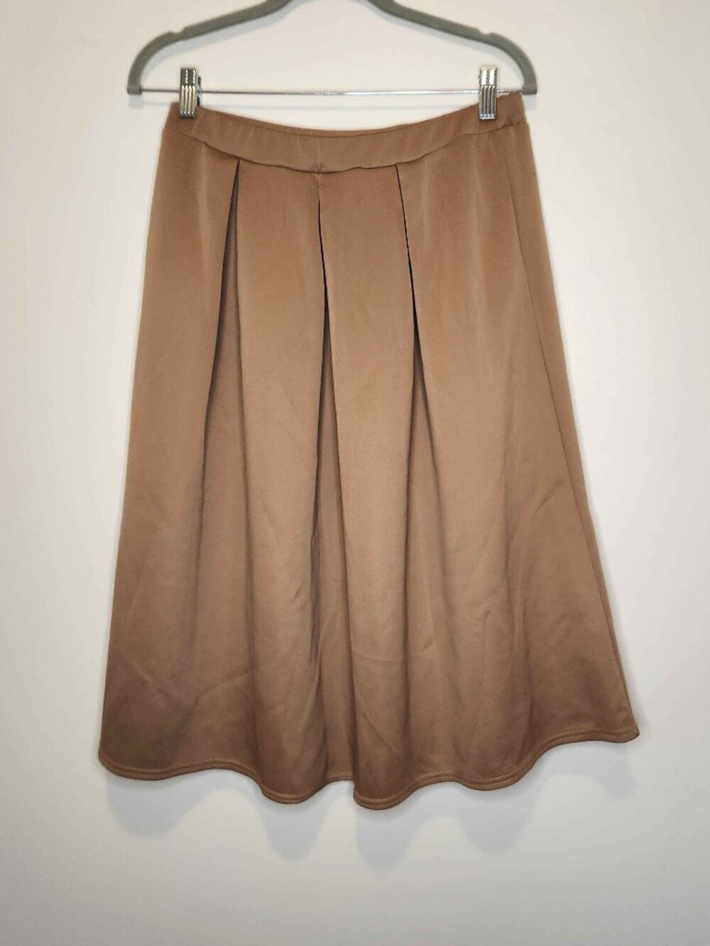 NWT Midi Skirt in Camel